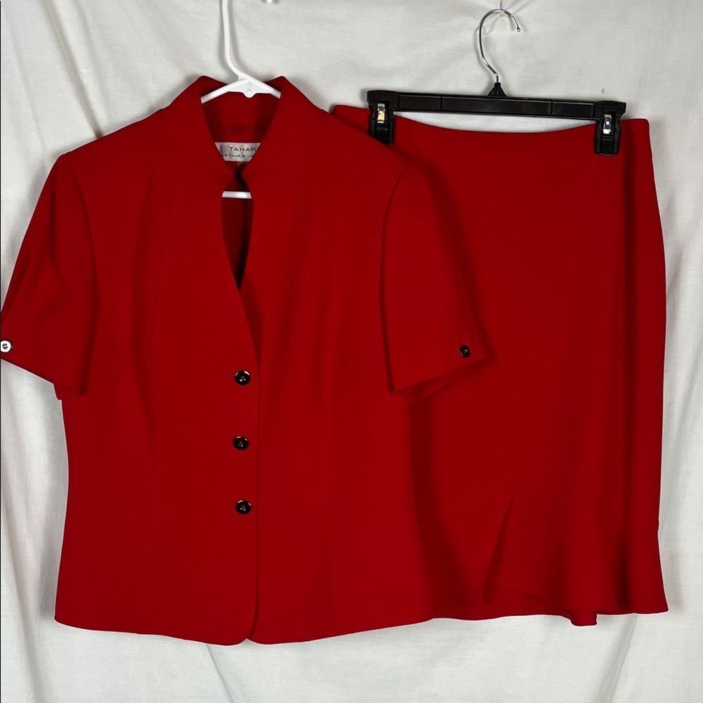 Red Tahari Arthur S. Levine Two Piece V Neck Skirt Suit